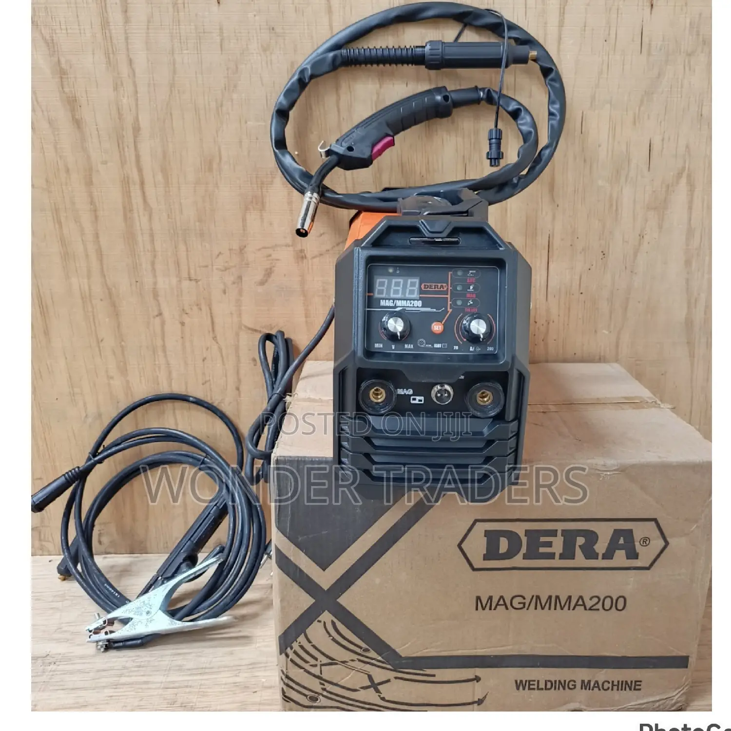 Dera Mag 200amps Welding Machine