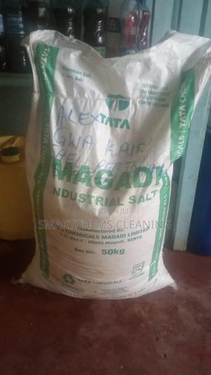 Industrial Salt - thumbnail 2