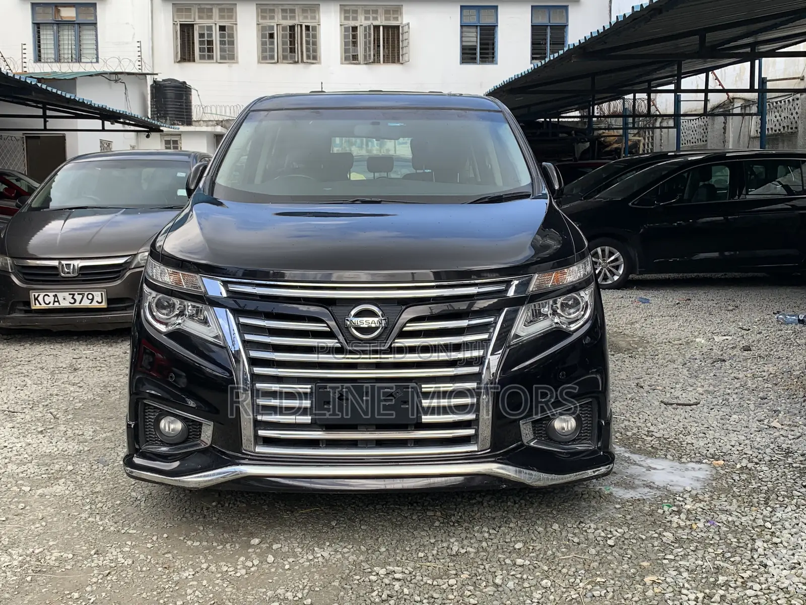 Nissan Elgrand 2017 Black