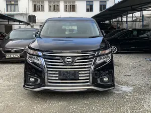 Nissan Elgrand 2017 Black