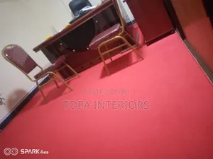 Large and Medium Flooring Red Wall to Wall Carpets Matting