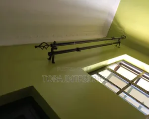Black Coloured 2m Double Chinese Adjustable Curtain Rods