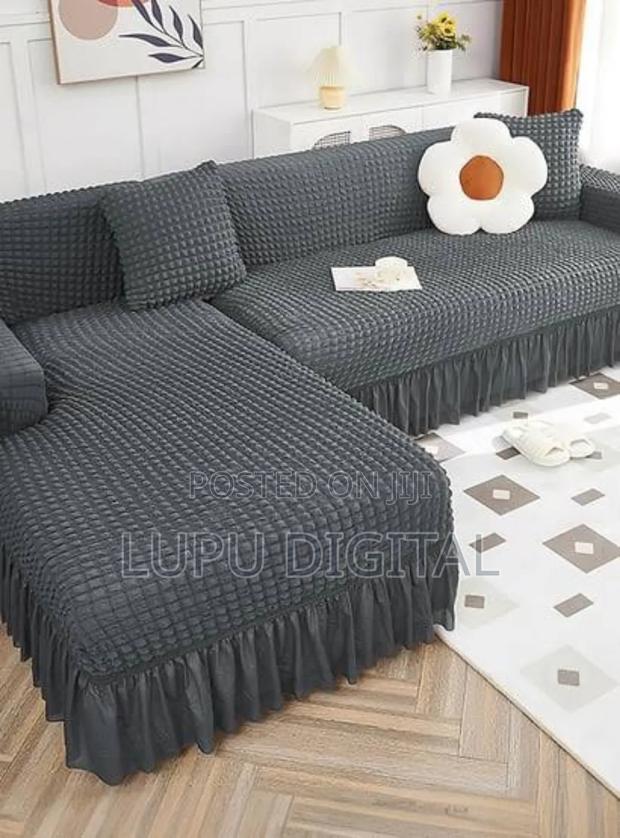 Bubble L Shape Seater Cover*
5 Seater