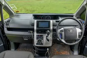 7 Seater Toyota Noah R70 for Hire | Chauffeured | Ksh.30 Per Km