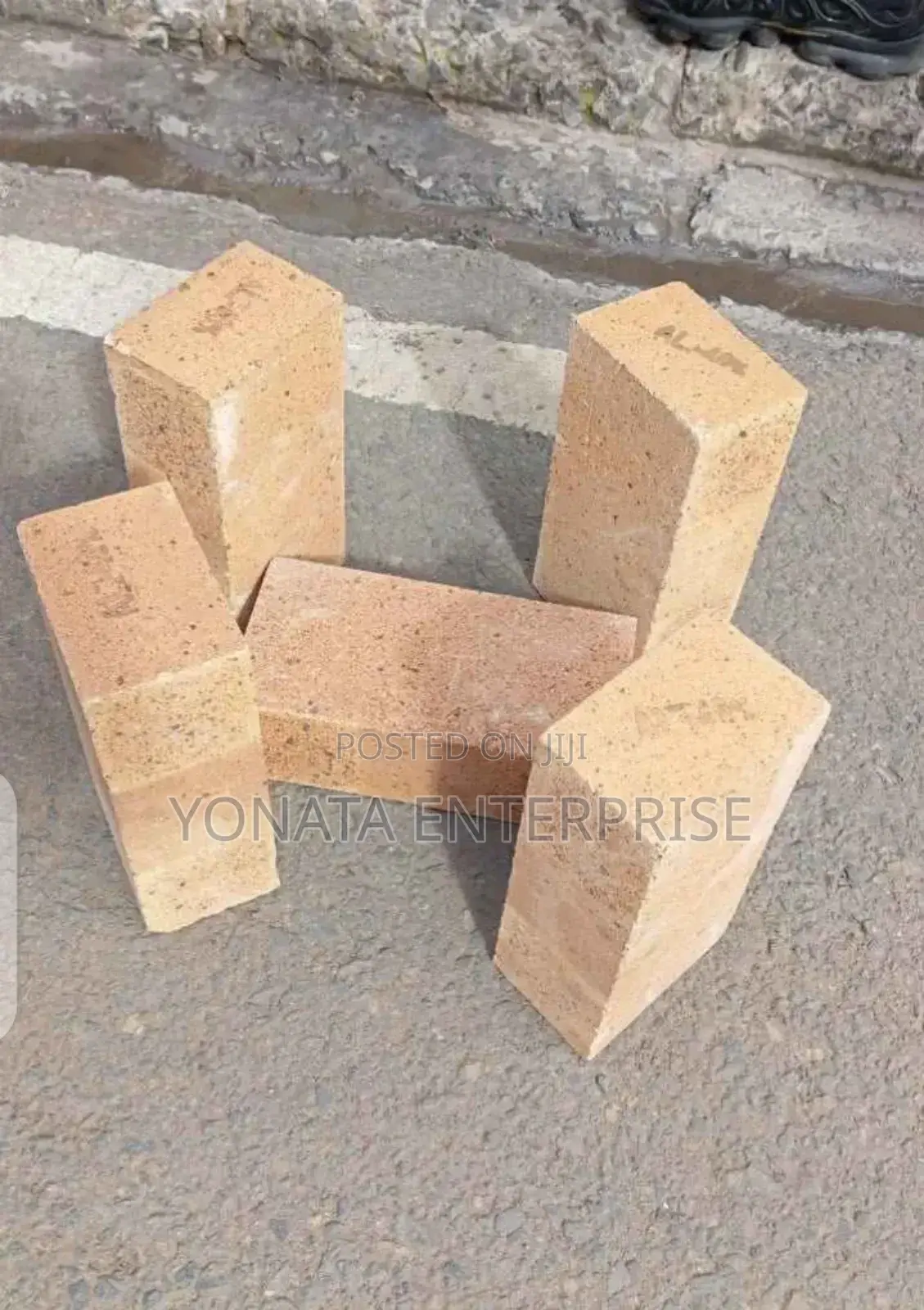 Fire Resistant Bricks