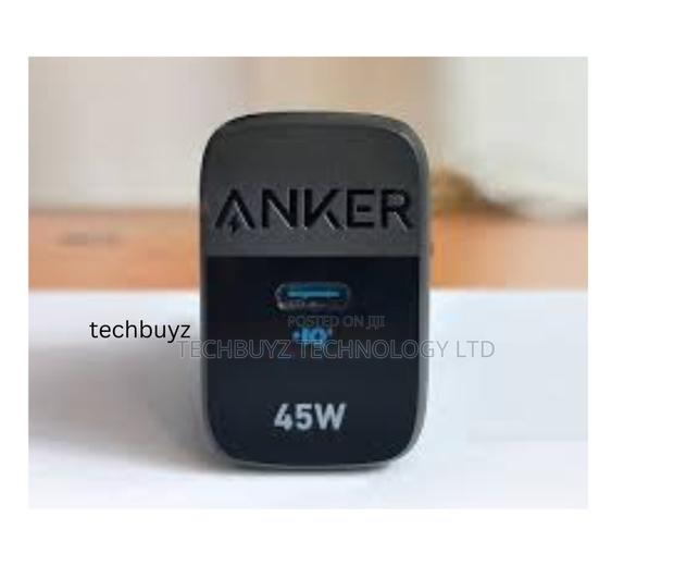 Anker 313 Charger -(45w) Black - main view