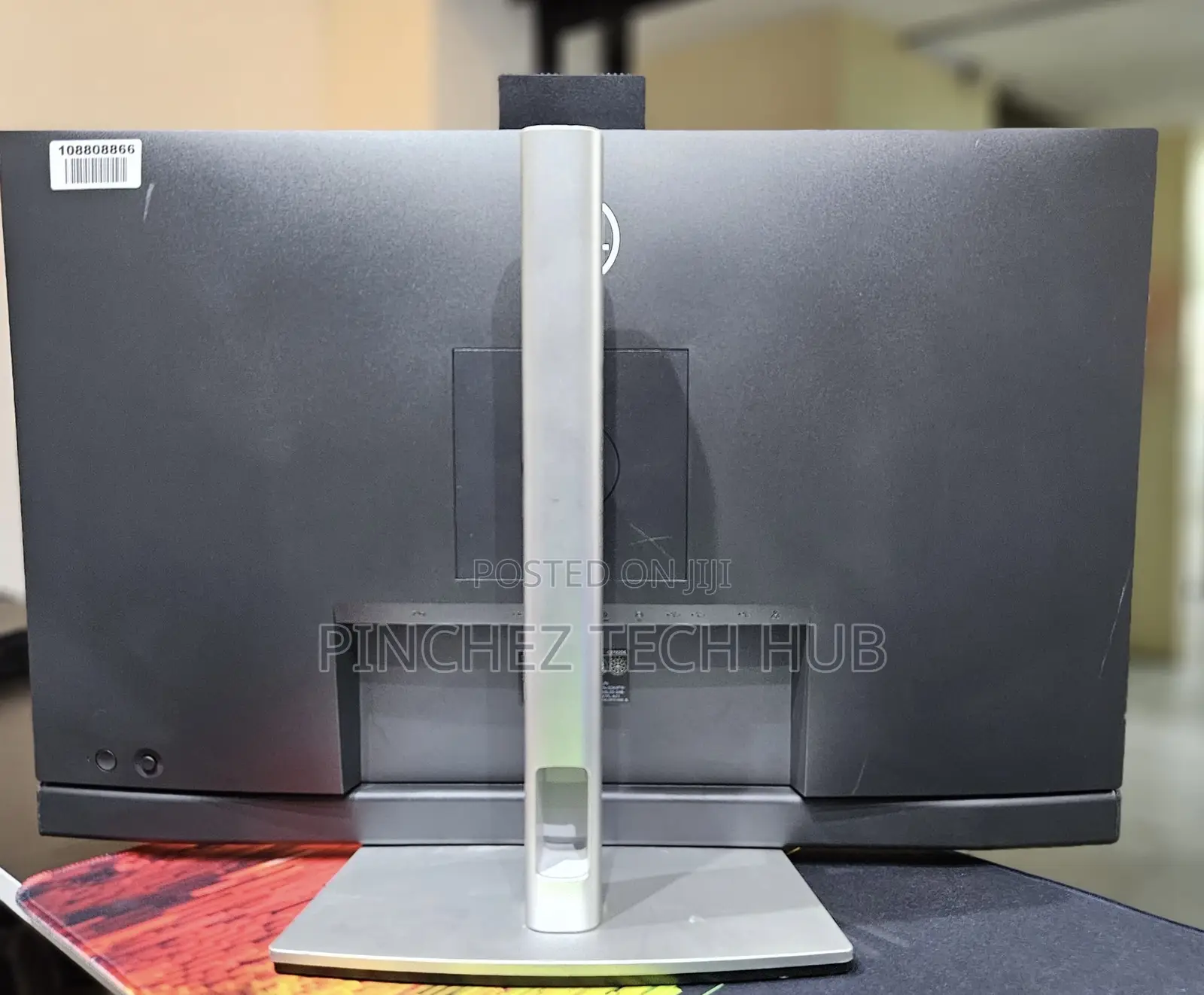 Dell 27 Inches Resolution With Webcam