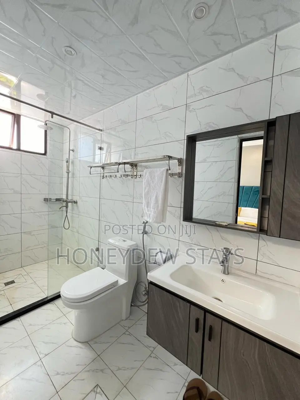 5br All-Ensuite Airbnb on Ndemi Rd Near Yaya Junction Mal
