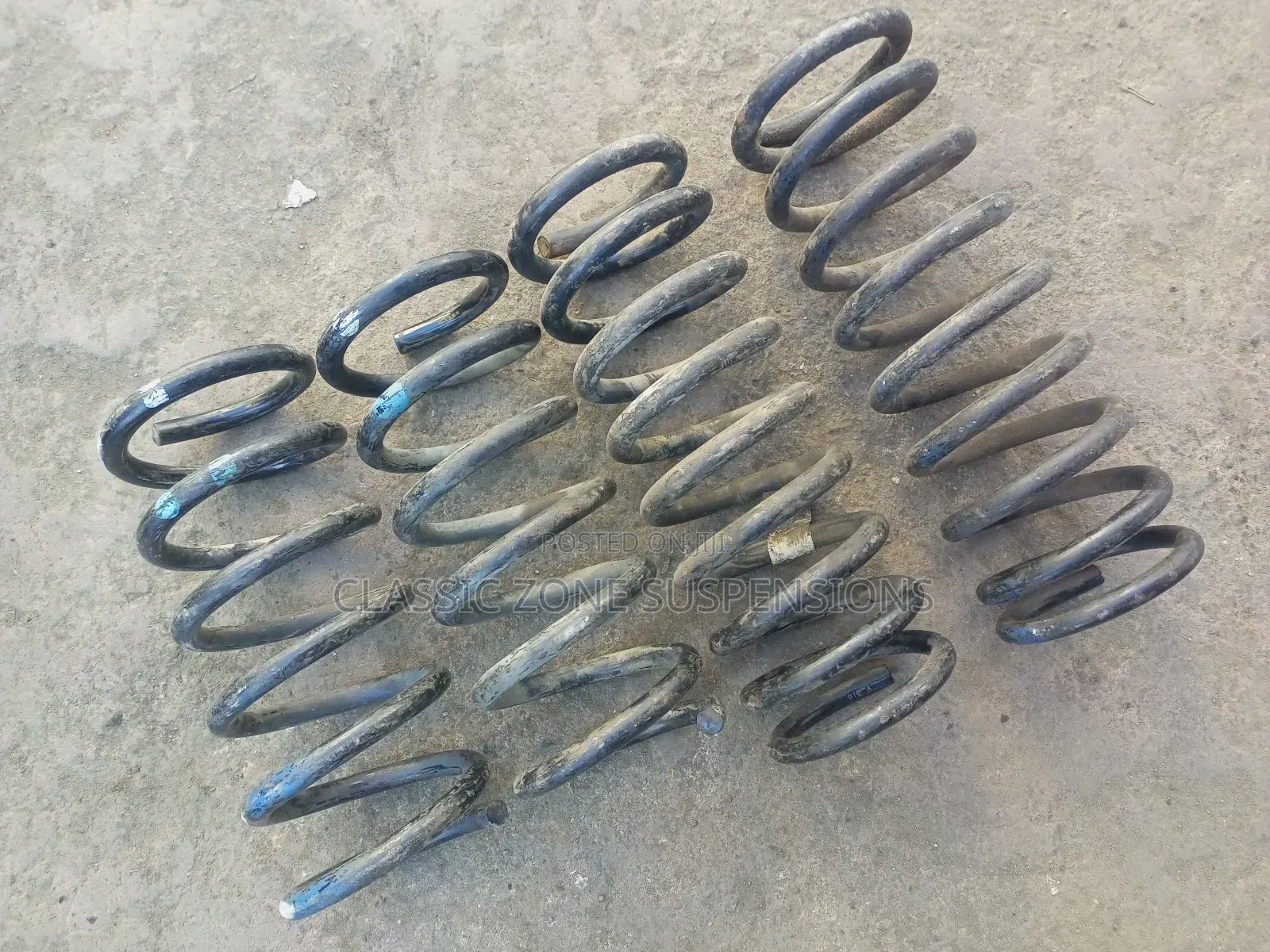 Toyota Estima Springs