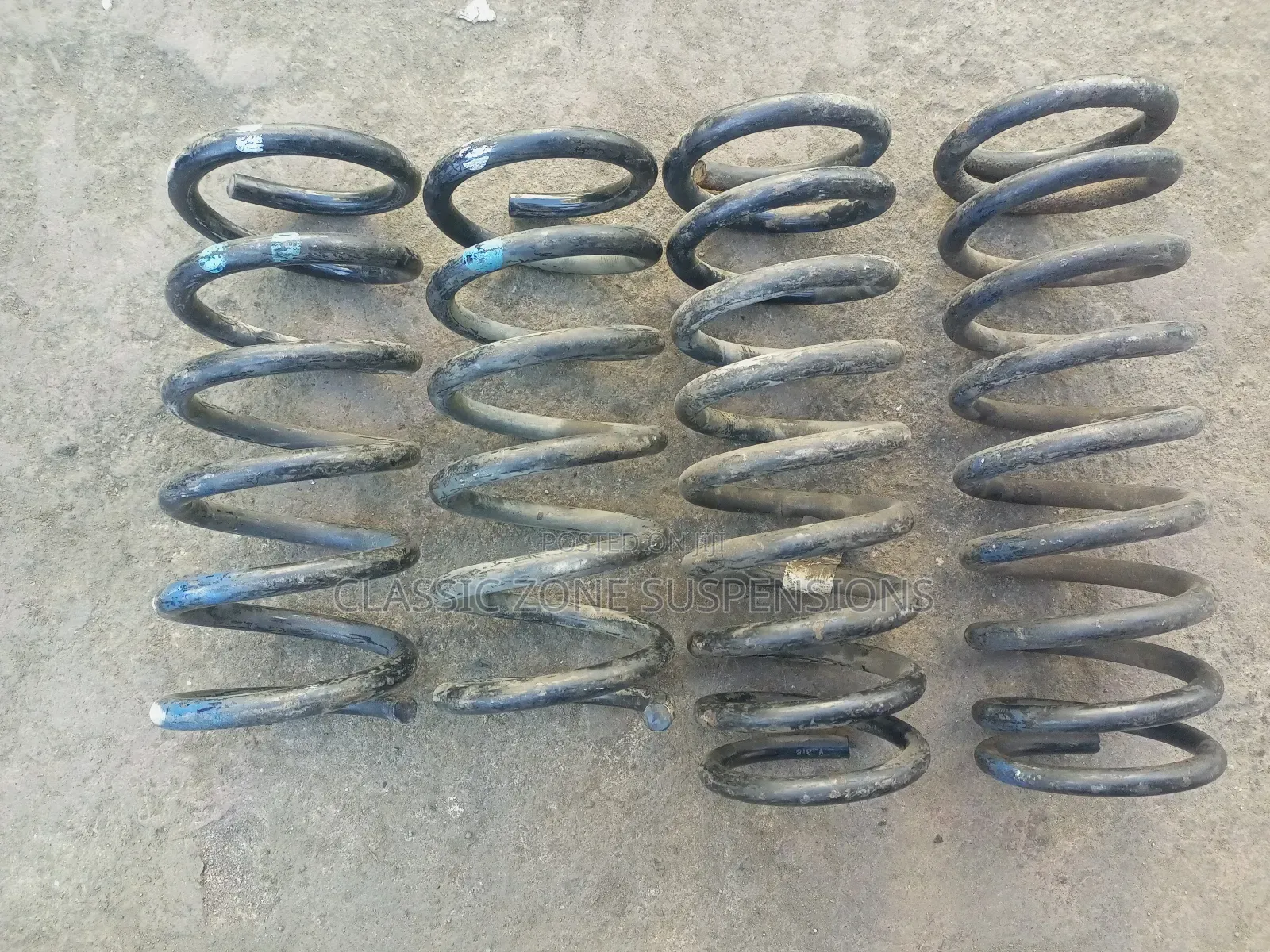 Toyota Estima Springs