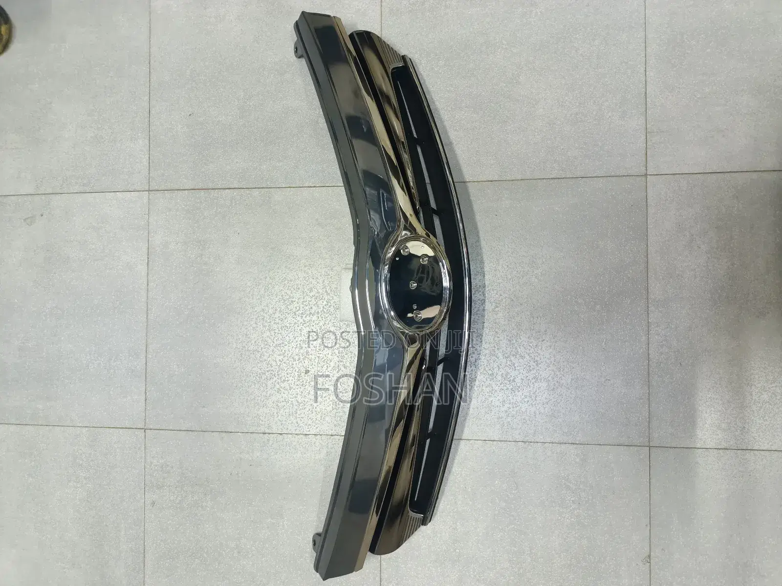 Fielder/Axio 2012 Grille