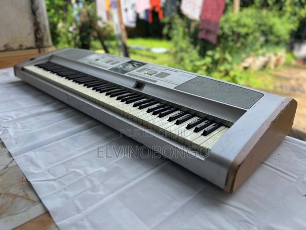 Yamaha DGX 505 Portable Grand Piano - thumbnail 3
