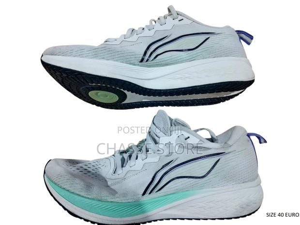 Sports Shoes
