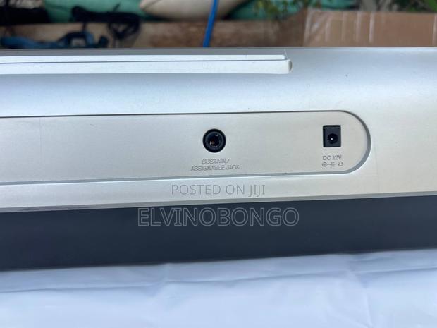 Casio Wk-3000 Piano Keyboard - thumbnail 4