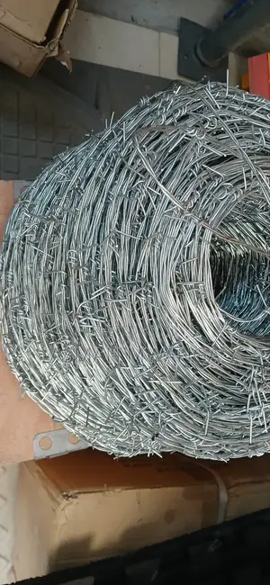 Quality Galvanized Barbed Wire 610m