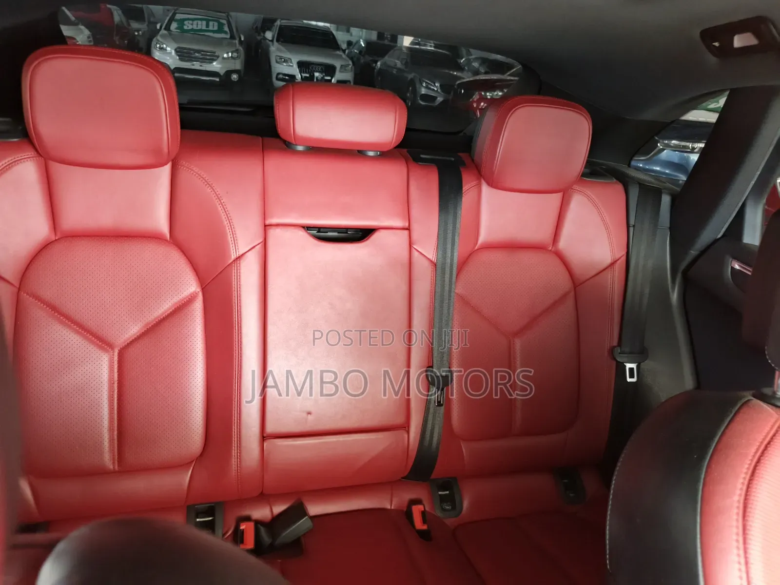 Porsche Macan Base 2018 Gold
