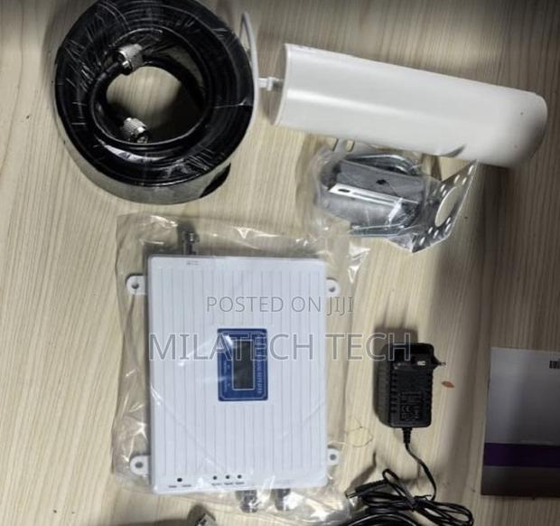 Network Signal Reapeter Universal Device