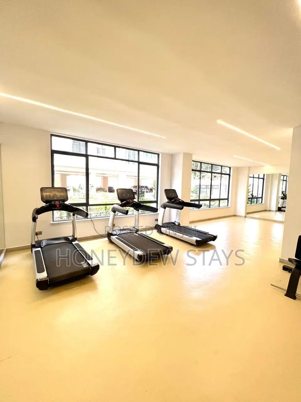 Royal Oaks Residency – 5br All en-Suite Apartment