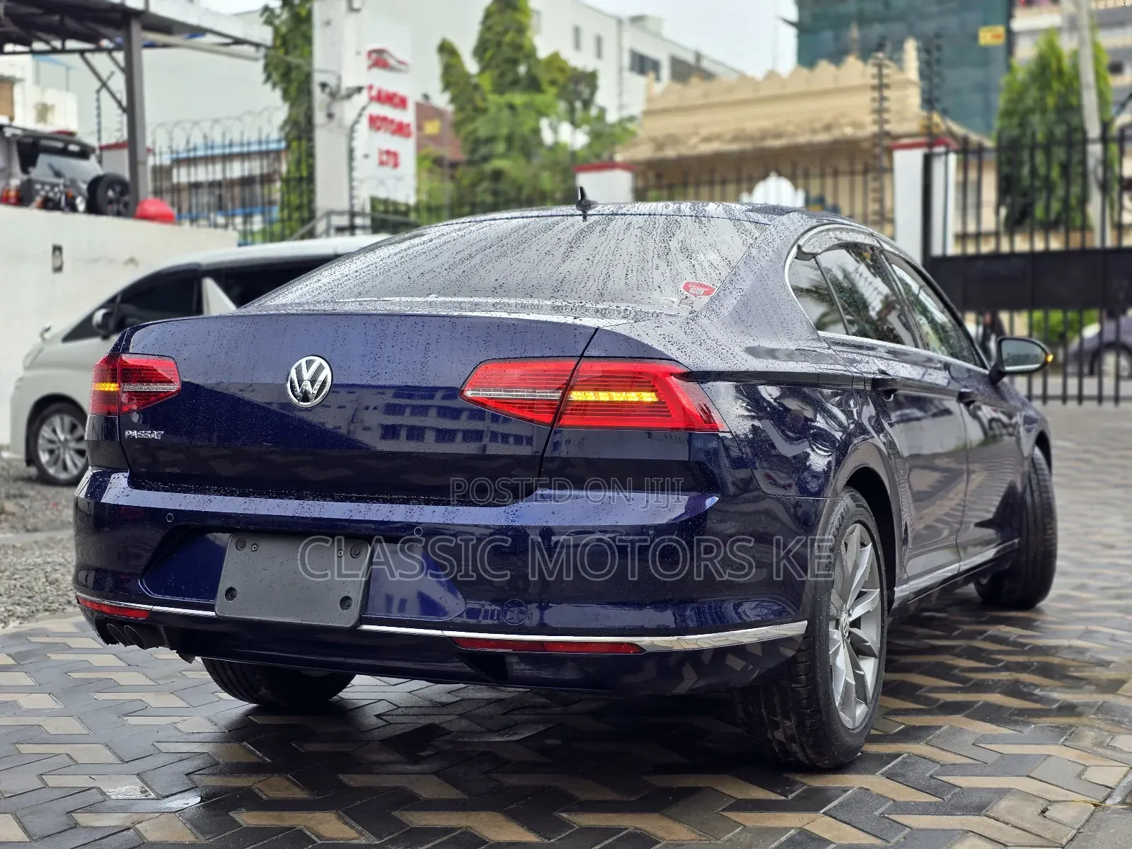 Volkswagen Passat 2018 Blue