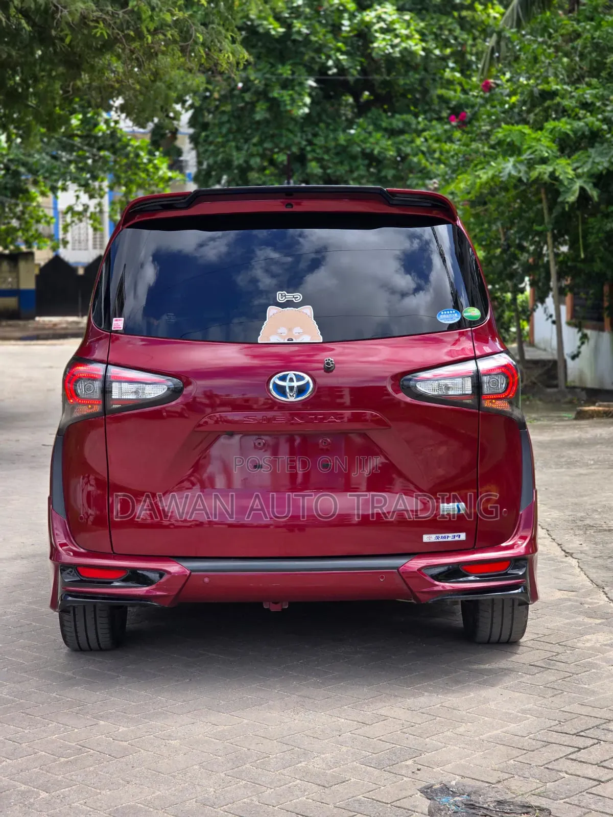 Toyota Sienta 2019 Red