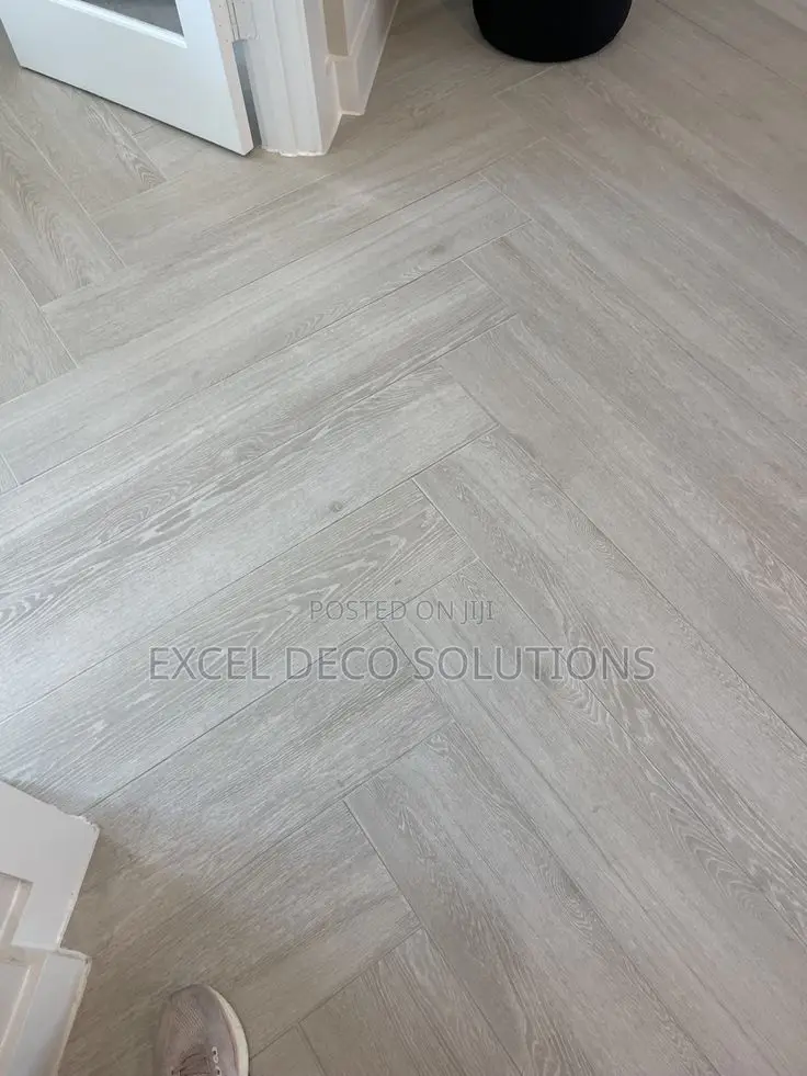 SPC Flooring – Floors That Elevate Any Room!