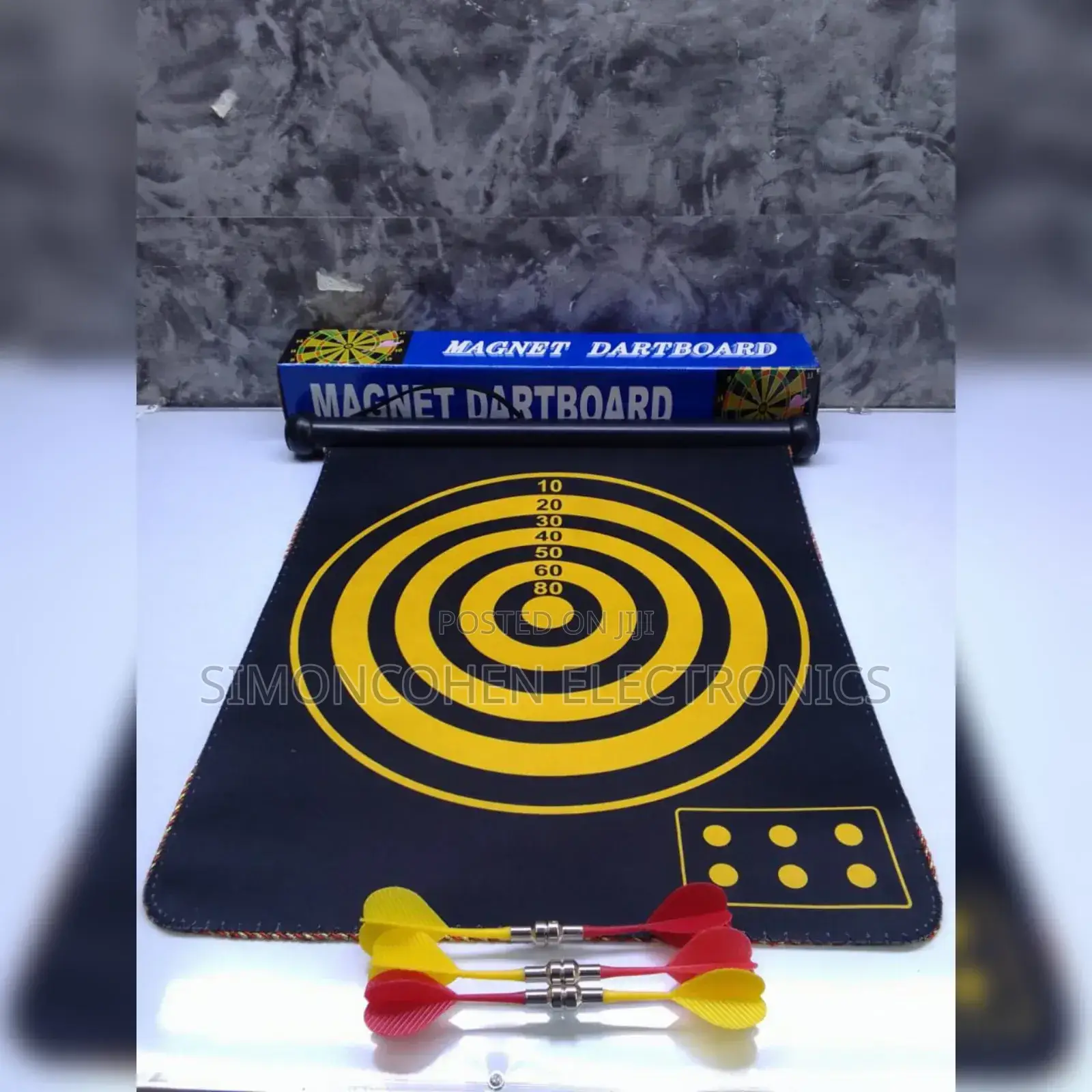 Foldable Magnetic Dartboard
