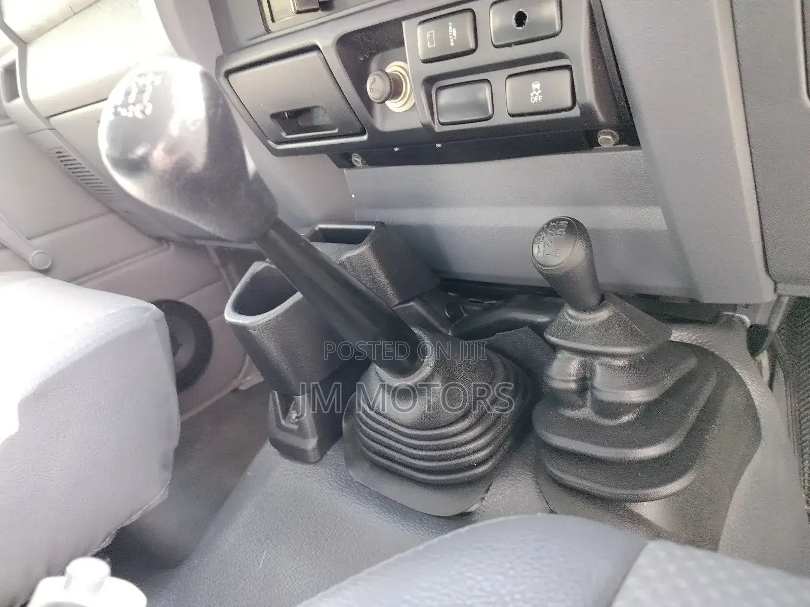 Toyota Land Cruiser 2019 White
