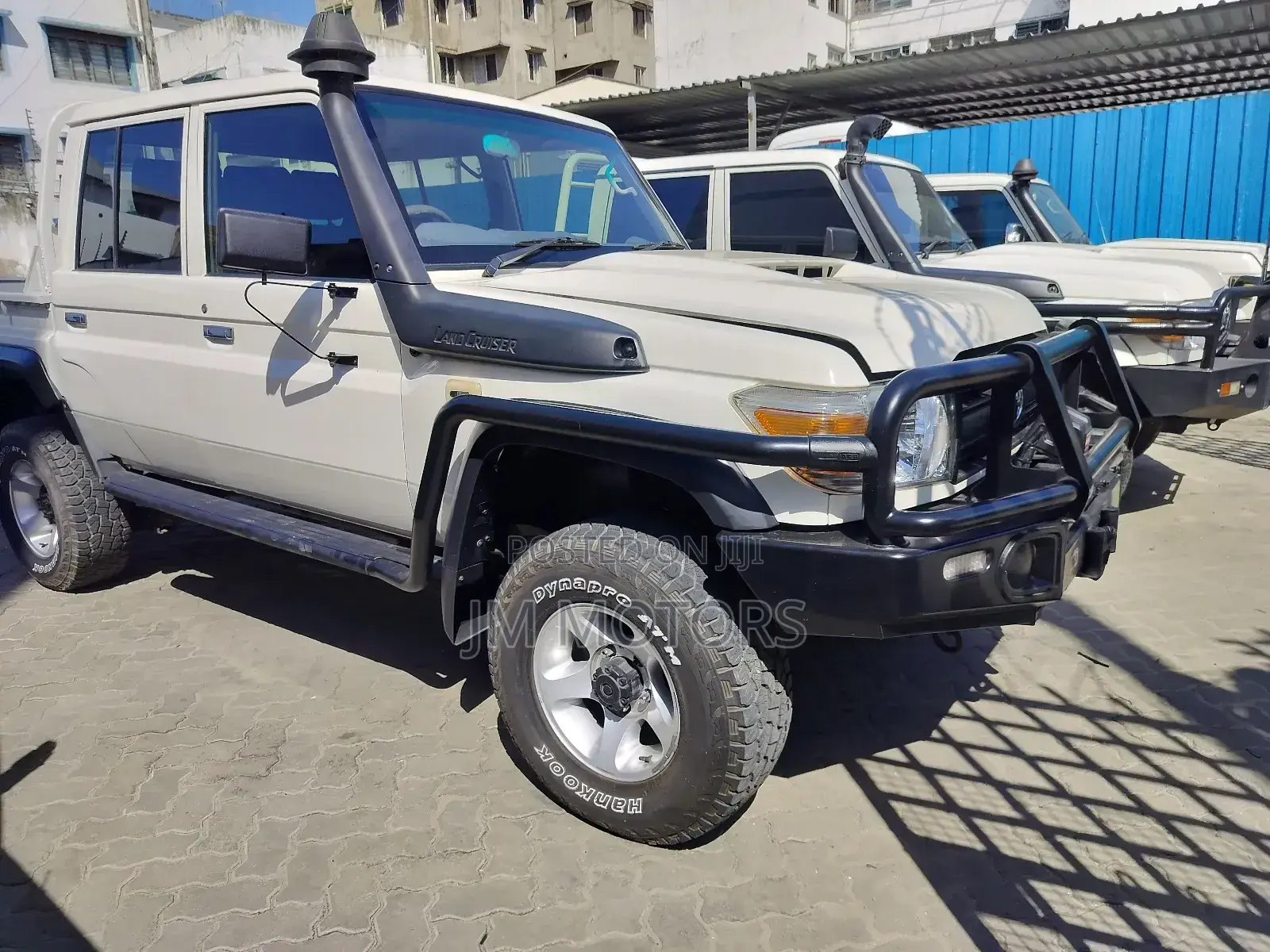 Toyota Land Cruiser 2019 White