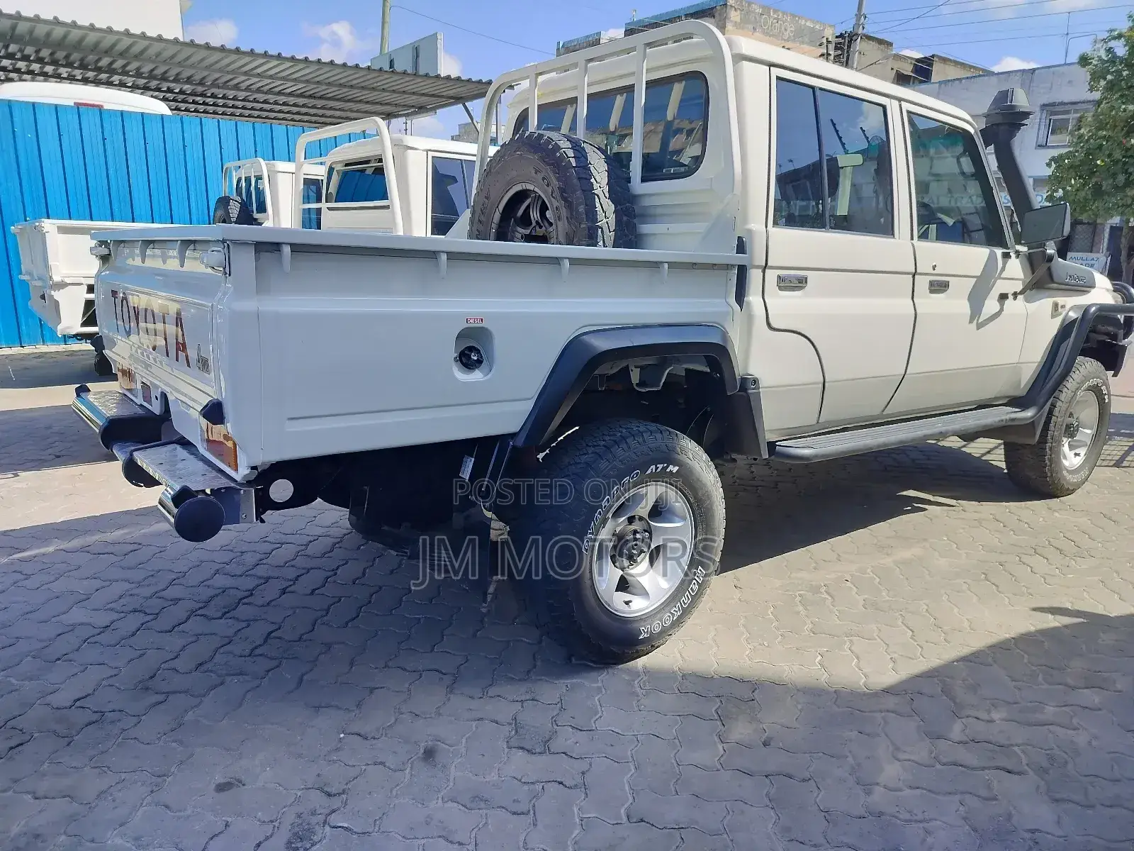 Toyota Land Cruiser 2019 White