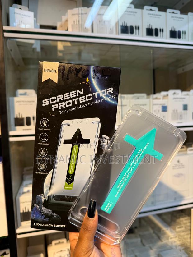 Google Pixel 9 Pro Xl Screen Protector and Installation Tray - main view