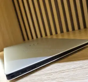 Laptop Dell XPS 13 7390 8GB Intel Core i5 SSD 256GB