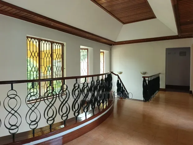 5bdrm Townhouse / Terrace in Runda for rent