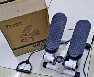 Mini Stepper Fitness Machine With Resistance Bands - thumbnail 2