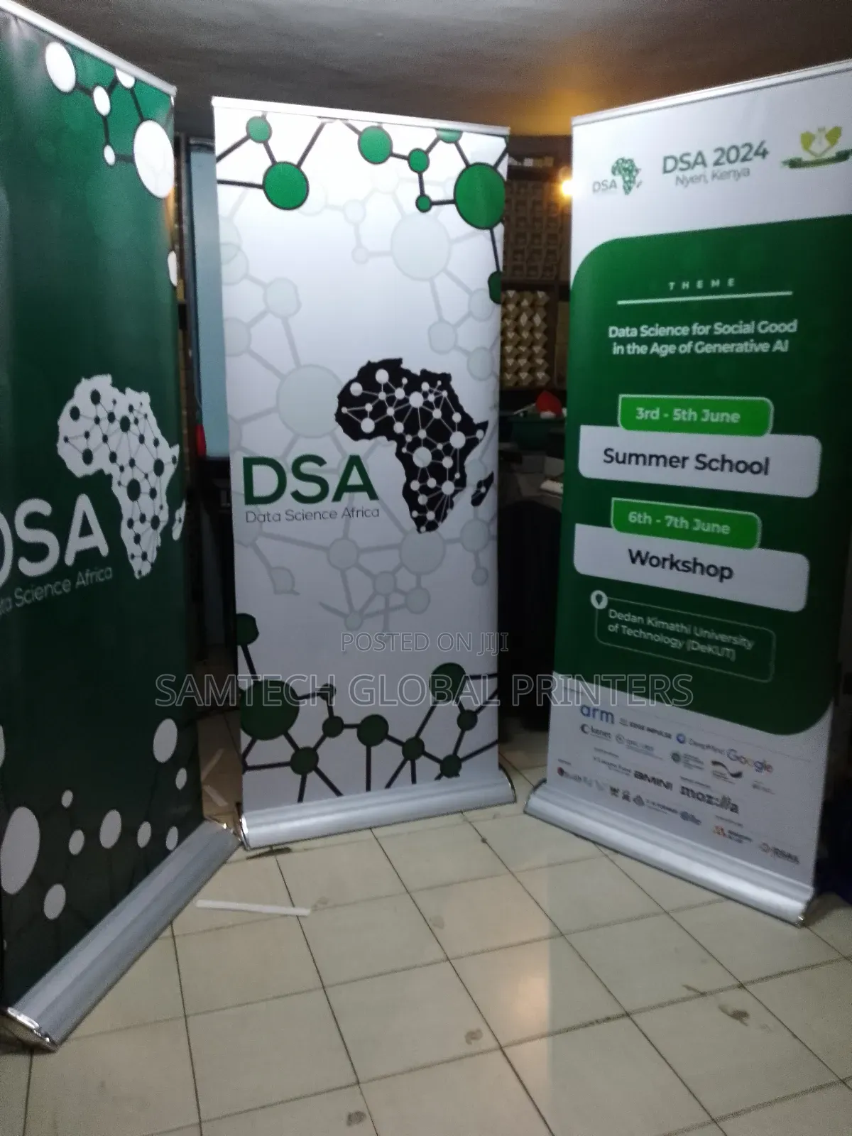 Eye Catching Quality Rollup Banner Printing