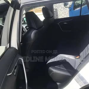 Toyota RAV4 Limited FWD 2020 White
