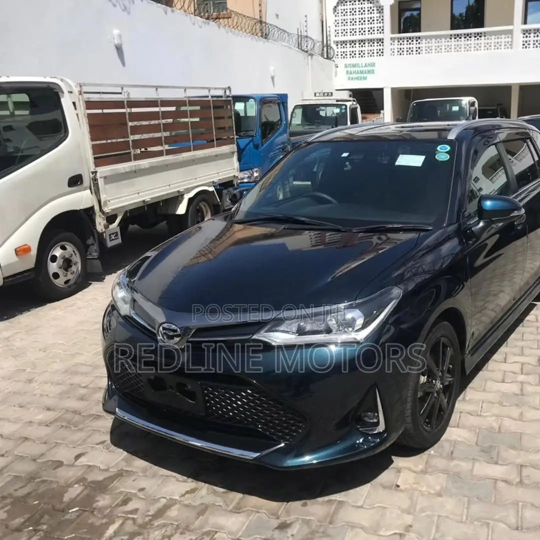 Toyota Corolla Fielder 1.8 Petrol FWD 2018 Green