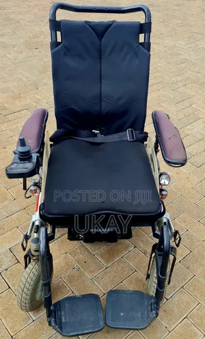 Uk- Pride R40 Electric Wheelchair.
