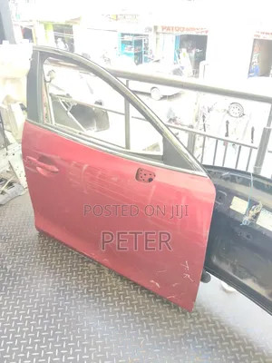 Mazda Azela Door 2017