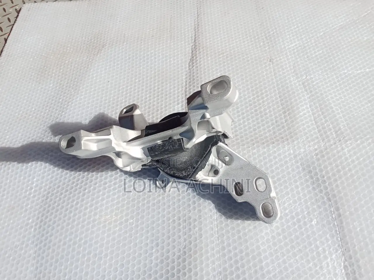 Mazda Axela 2014 Right Engine Mount