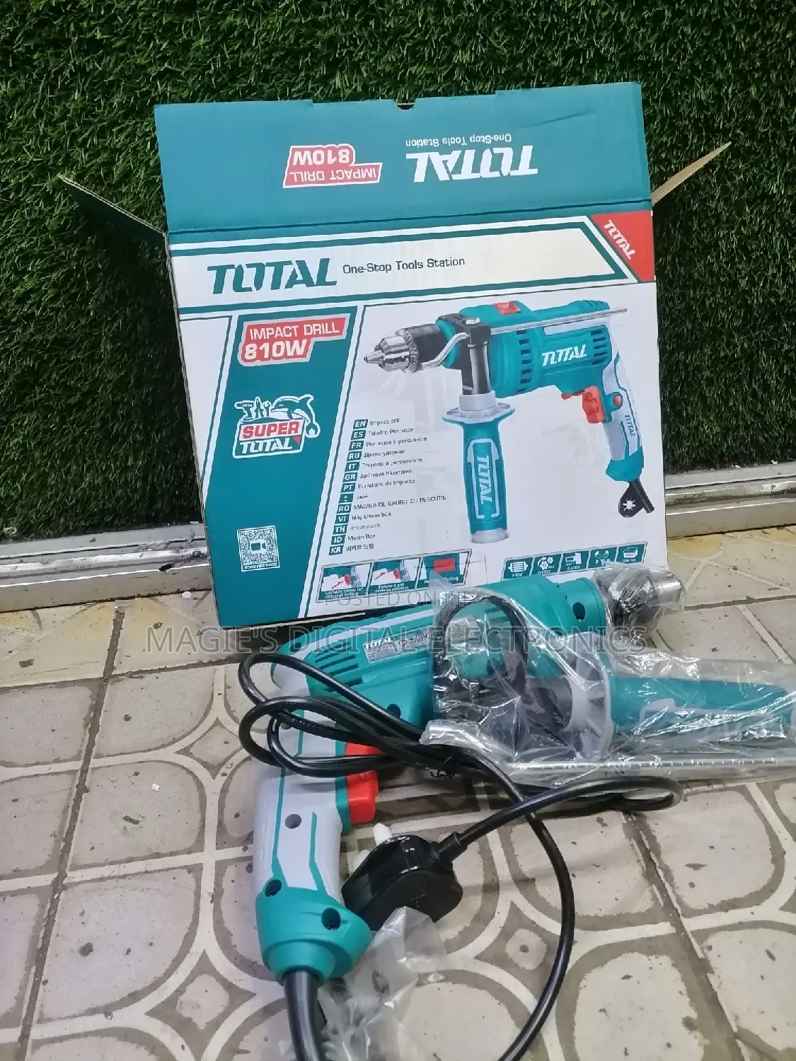 Top Guarantee 810w Total Impact Drill