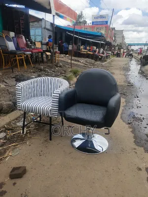 Manicure Seat and Salon Chair