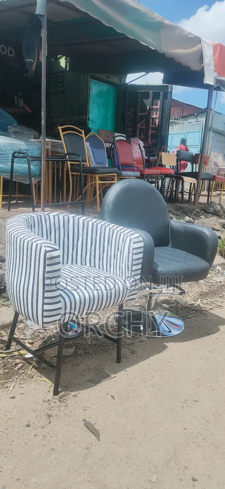 Manicure Seat and Salon Chair
