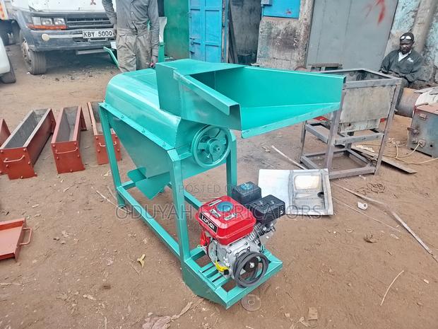 Sheller With 7.5hp Petrol Engine - main view