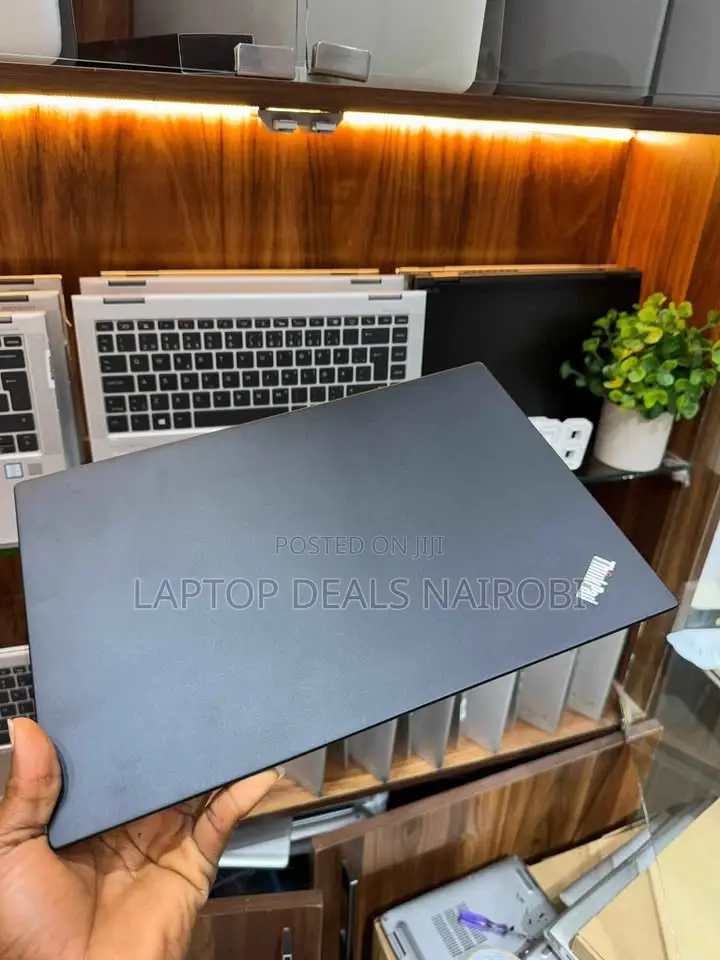 Laptop Lenovo ThinkPad X270 8GB Intel Core I5 SSD 256GB