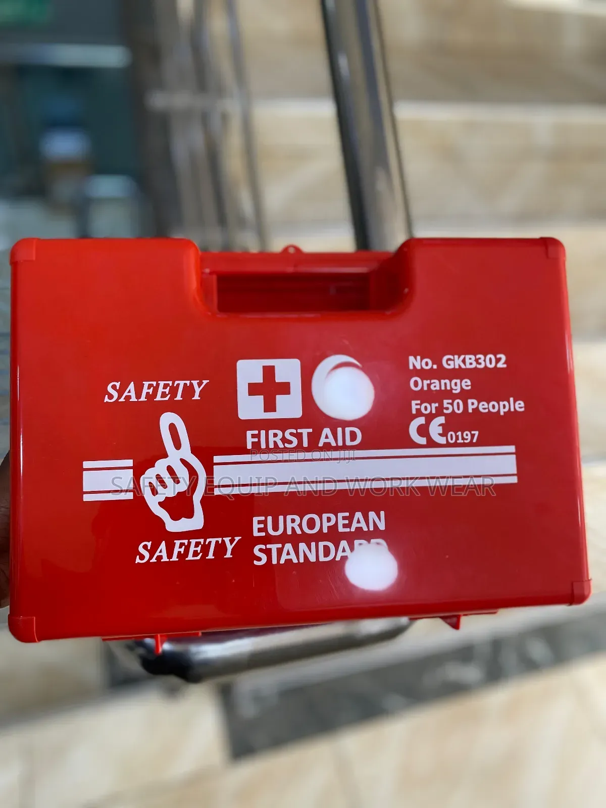 Ce0197 First Aid Box Safety for Large Teams.
