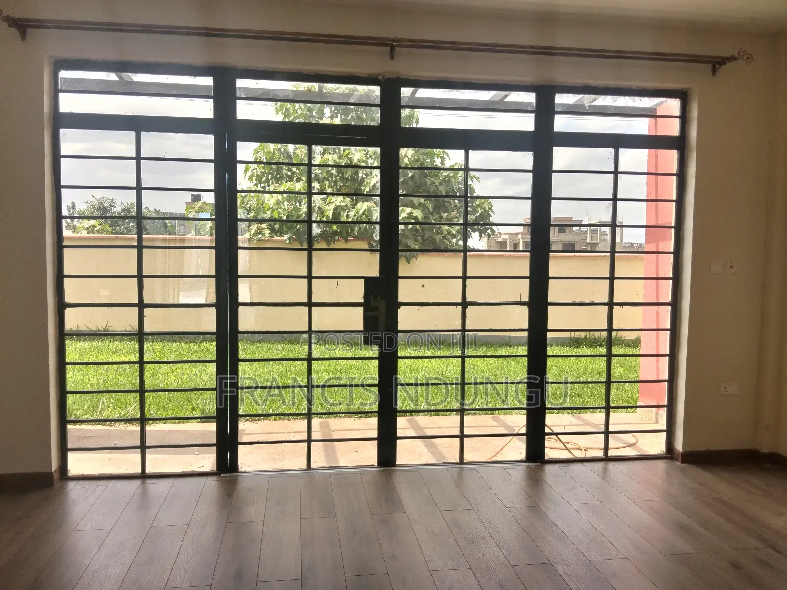 5bdrm Maisonette in Kiora Estate, Tinganga for sale
