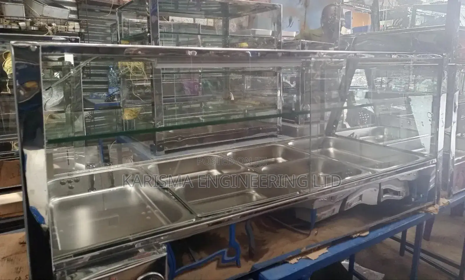 Exceptional Aluminum Glass Display
