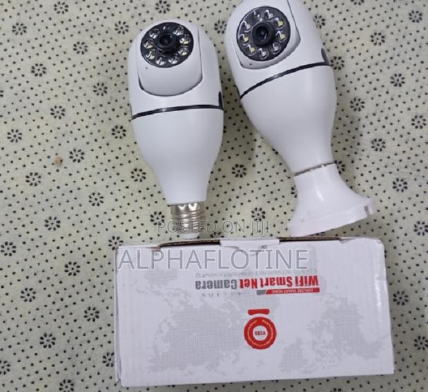 PTZ Bulb CCTV Security Smart Wifi Camera-Single Lens Bulb Camera