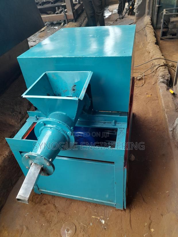 Intergrated Charcoal Briquette Extruder Machine - main view
