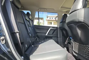 Toyota Land Cruiser Prado 2018 Black